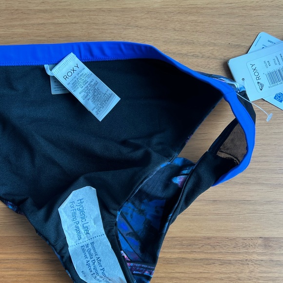 Roxy bikini swim bottoms, chlorine & sunscreen resistant - Picture 6 of 12